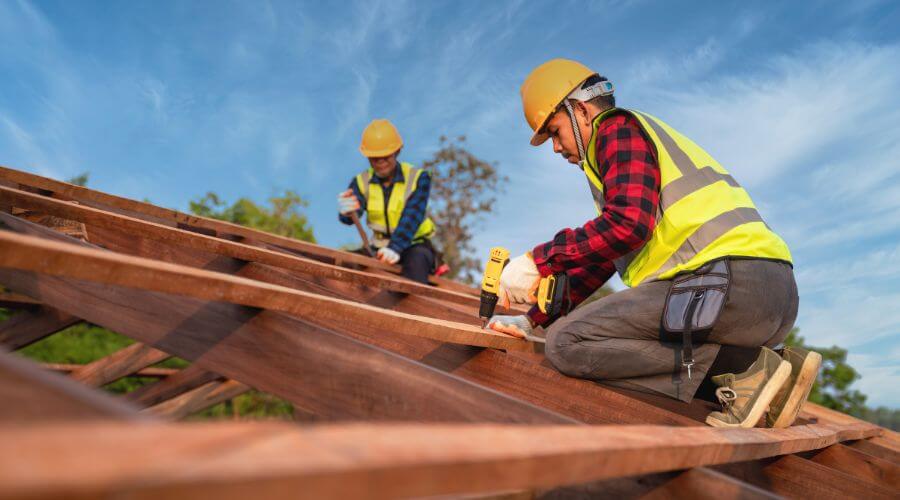 Professional Flat Roofing Installation services in Murray, IA